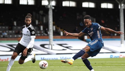  伊萨克梅开二度纽卡,主场完胜狼队攀积分榜